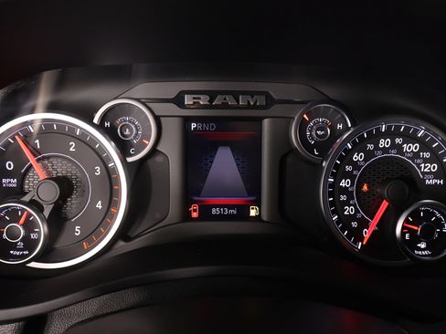 Used 2025 RAM 2500 Tradesman AWD/4WD image 4