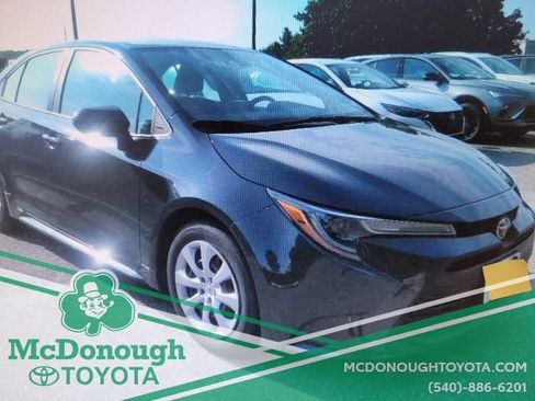 Used 2024 Toyota Corolla LE FWD image 4