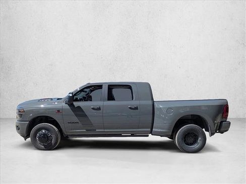 New 2026 RAM 3500 Laramie AWD/4WD image 5