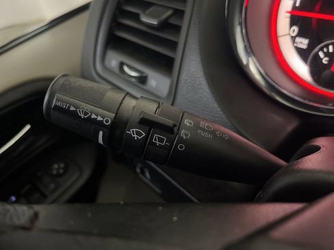 Used 2018 Dodge Grand Caravan SE FWD image 55