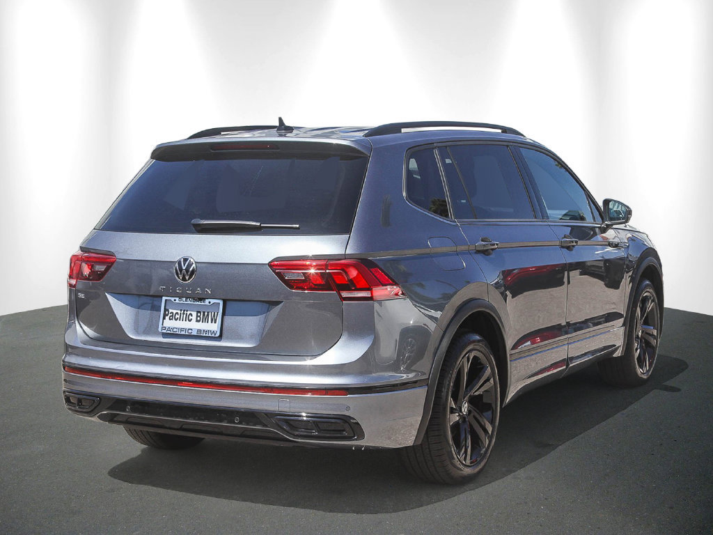 Used 2024 Volkswagen Tiguan SE R-Line FWD image 6