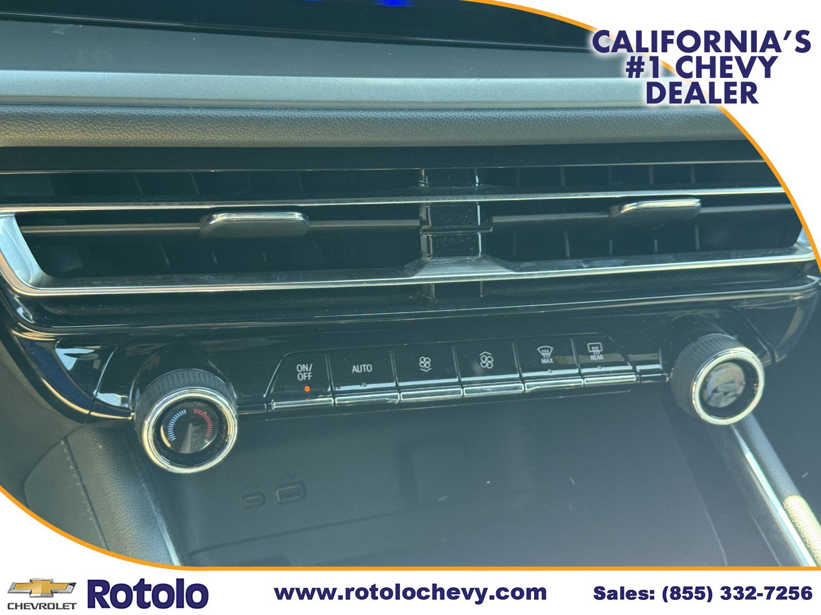 Used 2024 Chevrolet Traverse LT FWD image 19