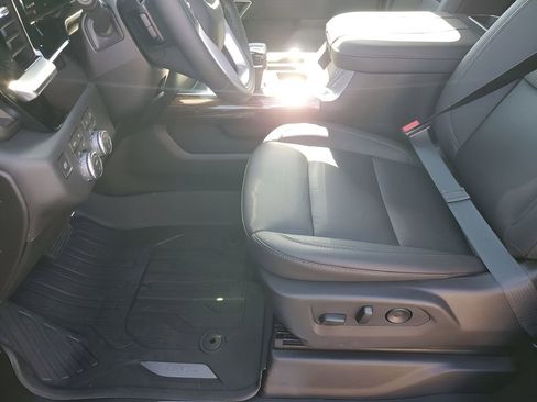 New 2026 GMC Sierra 1500 Elevation w/ Elevation Premium Package image 32