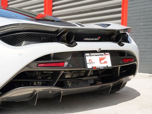 Used 2018 McLaren 720S RWD image 7