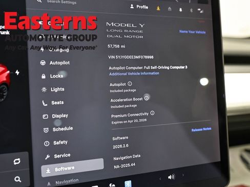 Used 2021 Tesla Model Y Long Range image 16