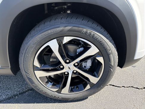 New 2026 Chevrolet Trax RS image 12