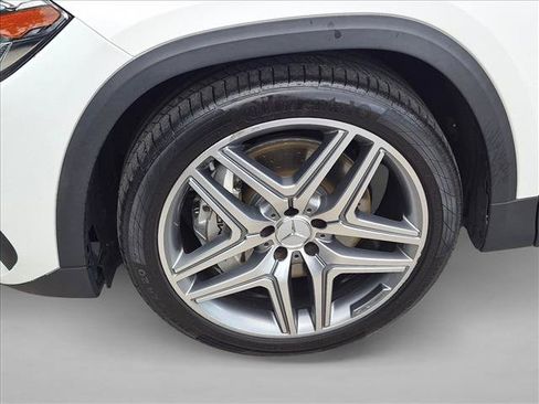 Certified 2022 Mercedes-Benz GLA 35 AMG 4MATIC image 25