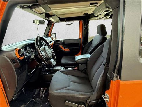 Used 2013 Jeep Wrangler Sport w/ Connectivity Group AWD/4WD image 11