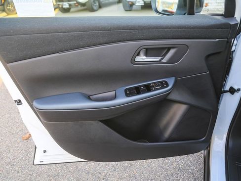 New 2026 Nissan Leaf SV+ FWD image 21