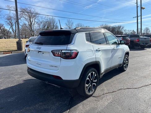 Used 2023 Jeep Compass Limited image 5