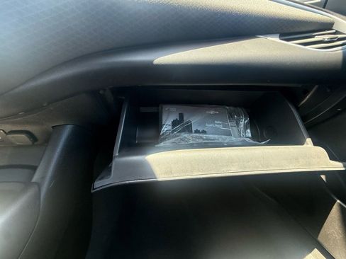 Used 2022 Chevrolet Malibu LS FWD image 25