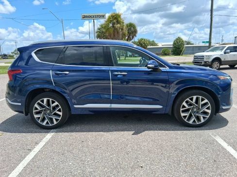 Used 2023 Hyundai Santa Fe Calligraphy FWD image 2