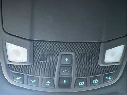 Used 2020 Ford F150 Platinum w/ Equipment Group 701A Luxury image 31