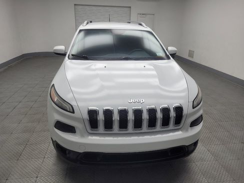 Used 2014 Jeep Cherokee Latitude w/ Cold Weather Group AWD/4WD image 14