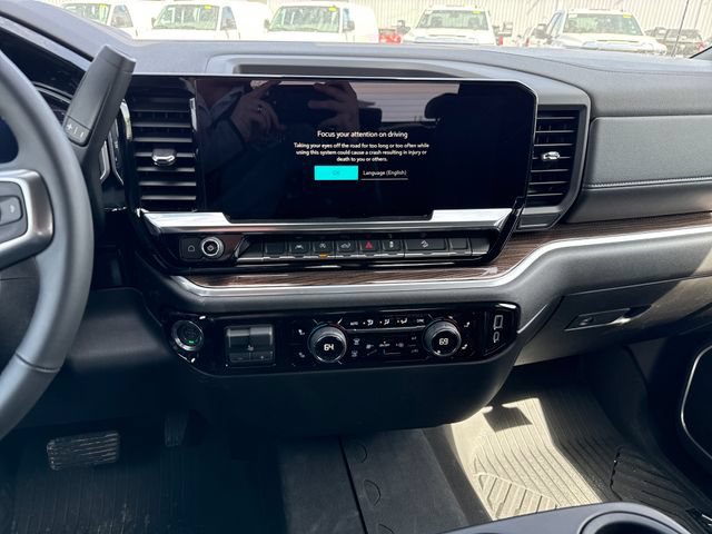 New 2026 Chevrolet Silverado 1500 RST w/ Z71 Off-Road Package AWD/4WD image 20