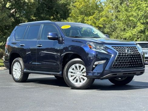 Used 2023 Lexus GX 460 Premium image 2