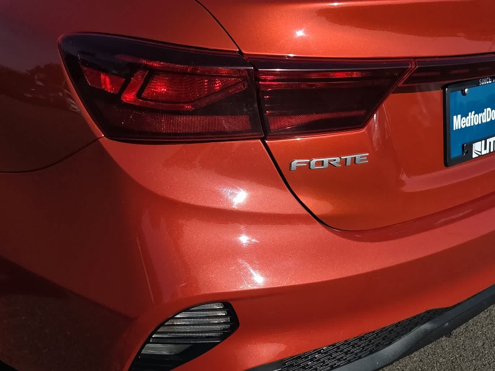Used 2022 Kia Forte LXS FWD image 15