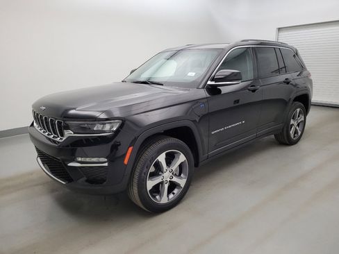 Used 2022 Jeep Grand Cherokee Limited 4xe AWD/4WD image 2