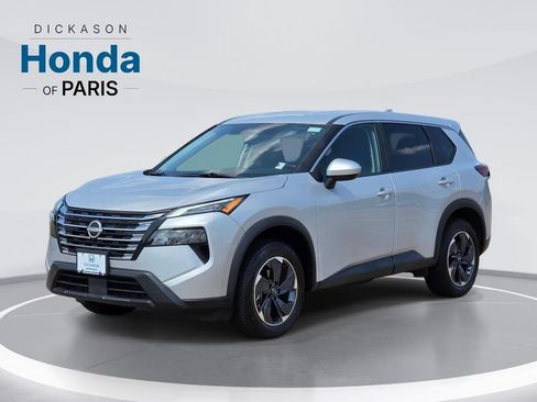 Used 2025 Nissan Rogue SV FWD image 1