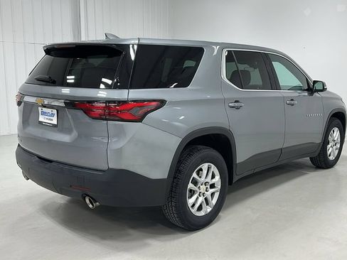 Used 2023 Chevrolet Traverse LS w/ Safety Package FWD image 6