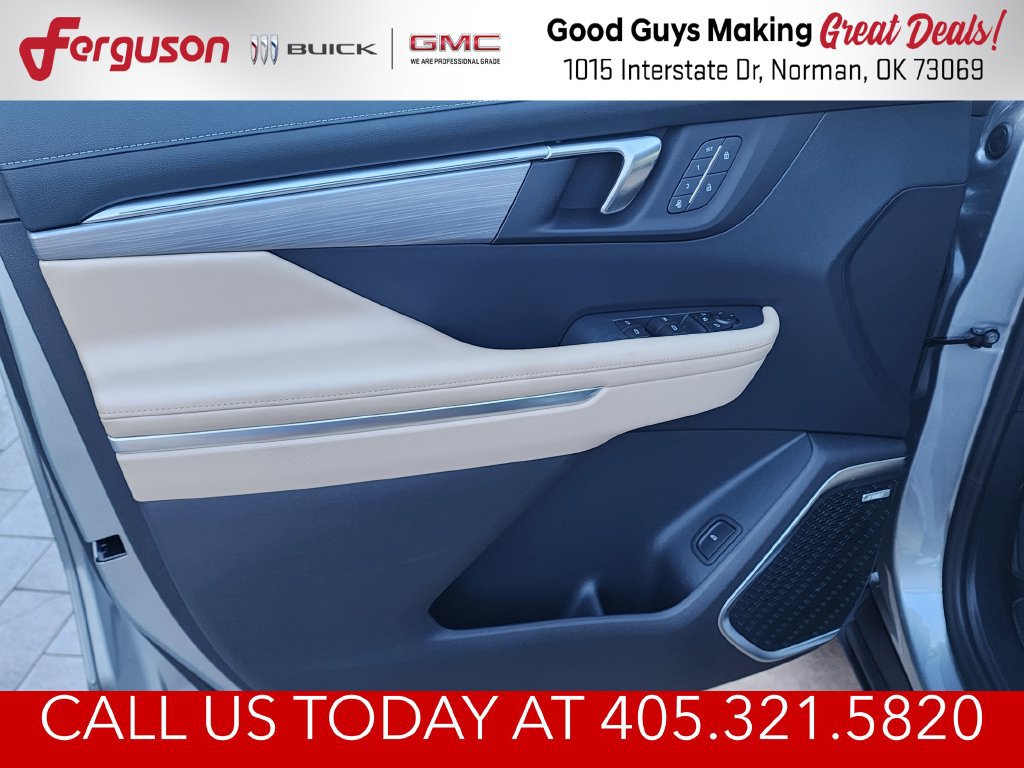 New 2027 Buick Enclave Preferred w/ Power Package FWD image 13