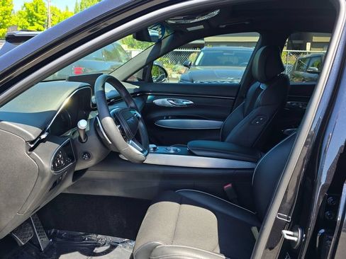 Used 2022 Genesis GV70 3.5T Sport AWD/4WD image 20