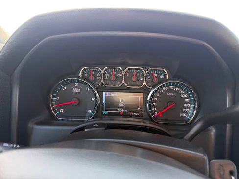 Used 2018 Chevrolet Silverado 1500 LT w/ All Star Edition image 14