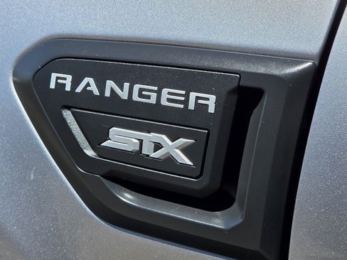 Used 2020 Ford Ranger XL w/ Equipment Group 101A Mid AWD/4WD image 15