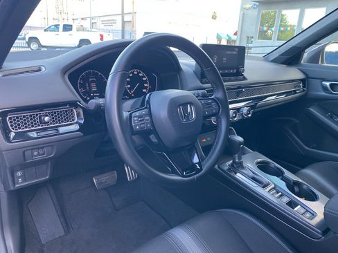 Used 2024 Honda Civic Sport image 27