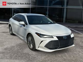 Used 2019 Toyota Avalon Limited w/ Advanced Safety Package video 1