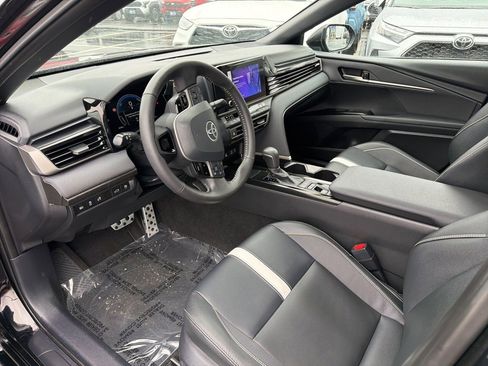 Certified 2025 Toyota Camry SE w/ Convenience Package image 22