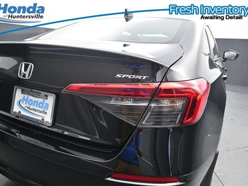 Used 2024 Honda Civic Sport image 15