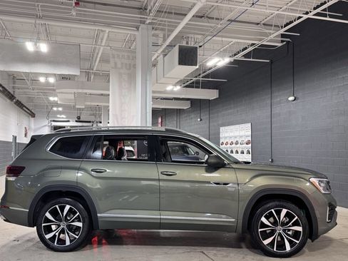 New 2026 Volkswagen Atlas SEL Premium R-Line image 5