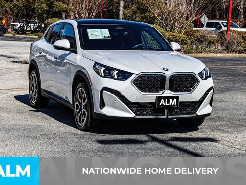 Used 2026 BMW X2 xDrive28i image 5