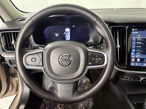 Used 2024 Volvo S60 B5 Core FWD image 23