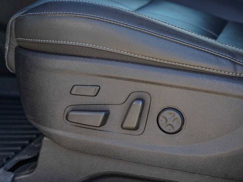 Certified 2024 Kia Telluride SX w/ Towing Package image 26