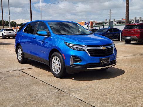 Certified 2024 Chevrolet Equinox LT AWD/4WD image 4