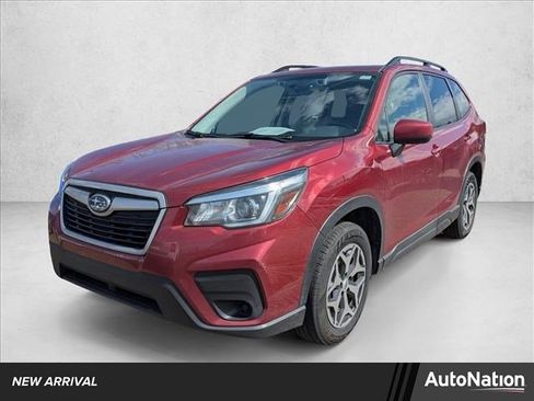 Used 2020 Subaru Forester Premium image 1