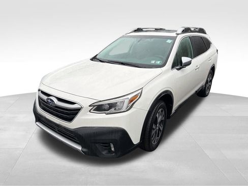 Used 2020 Subaru Outback Touring XT image 1