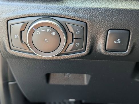 Used 2019 Ford Ranger Lariat w/ Equipment Group 501A Mid image 39