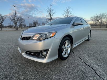Used 2013 Toyota Camry SE w/ Convenience Pkg