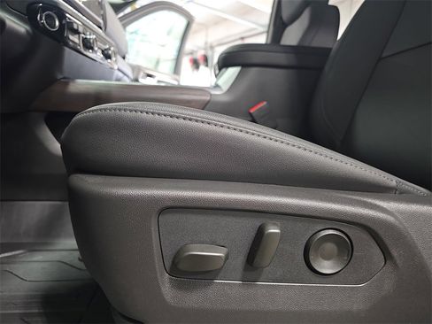 New 2026 GMC Sierra 2500 SLT w/ SLT Premium Package image 28