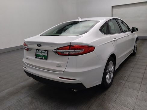 Used 2020 Ford Fusion SE FWD image 9