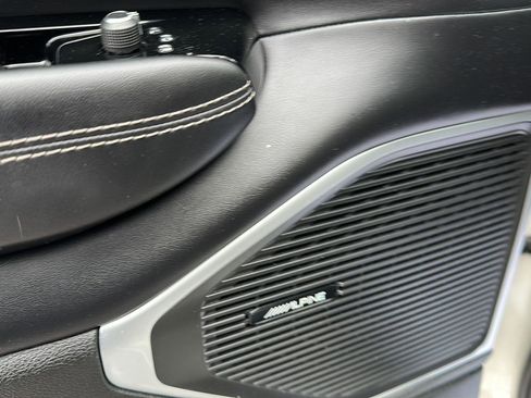 Used 2022 Jeep Wagoneer Series II image 9