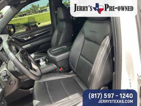 Used 2023 GMC Yukon Denali w/ Denali Reserve Package AWD/4WD image 10