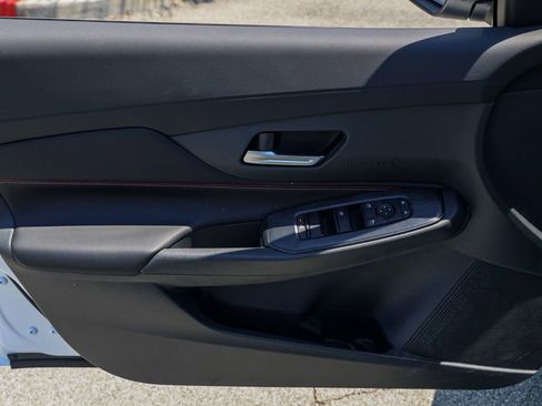 New 2026 Nissan Sentra SR FWD image 22