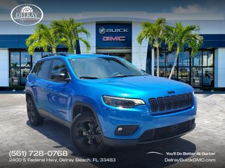 Used 2023 Jeep Cherokee Altitude Lux AWD/4WD video 1