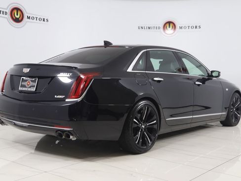 Used 2018 Cadillac CT6 Platinum AWD/4WD image 3