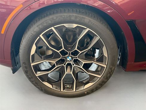 New 2026 BMW X7 xDrive40i AWD/4WD image 11