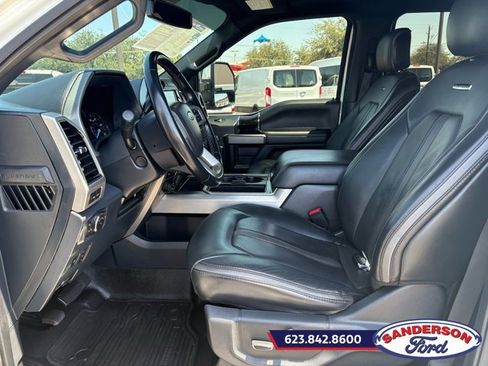 Used 2022 Ford F350 Platinum w/ Tremor Off-Road Package AWD/4WD image 13